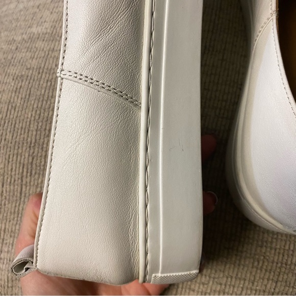 Le Septembre 17 white Leather v cut Slippers / size 11 men’s - Picture 8 of 16